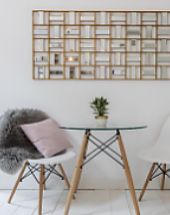 Short term apartment rentals in London or Paris